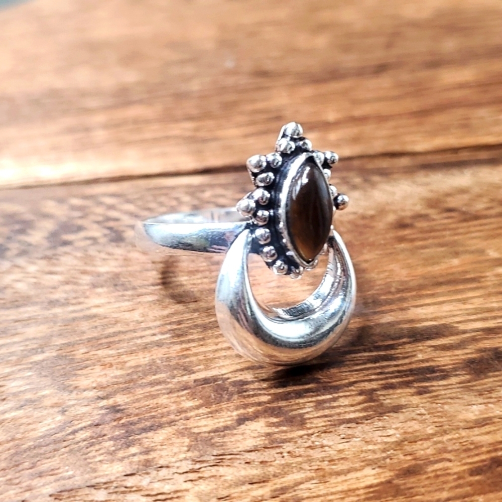 Size 10 R378‎ sterling native ring 925